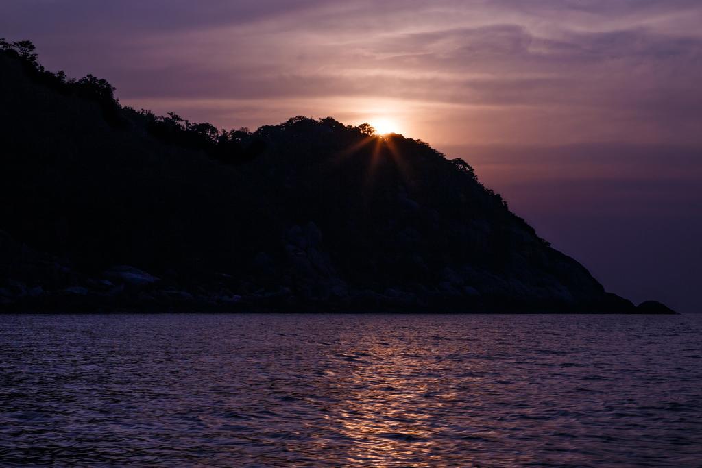 Mango Bay Boutique Resort Тау Экстерьер фото